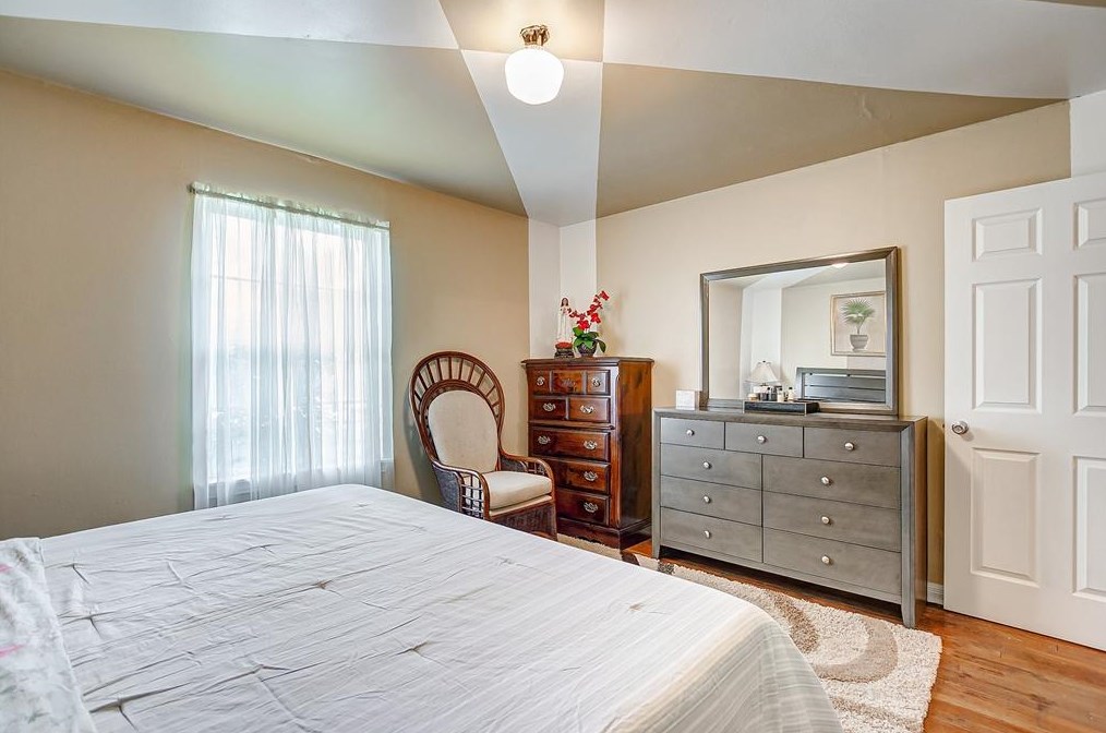 509 Robmore, Houston TX  77076-4329 exterior