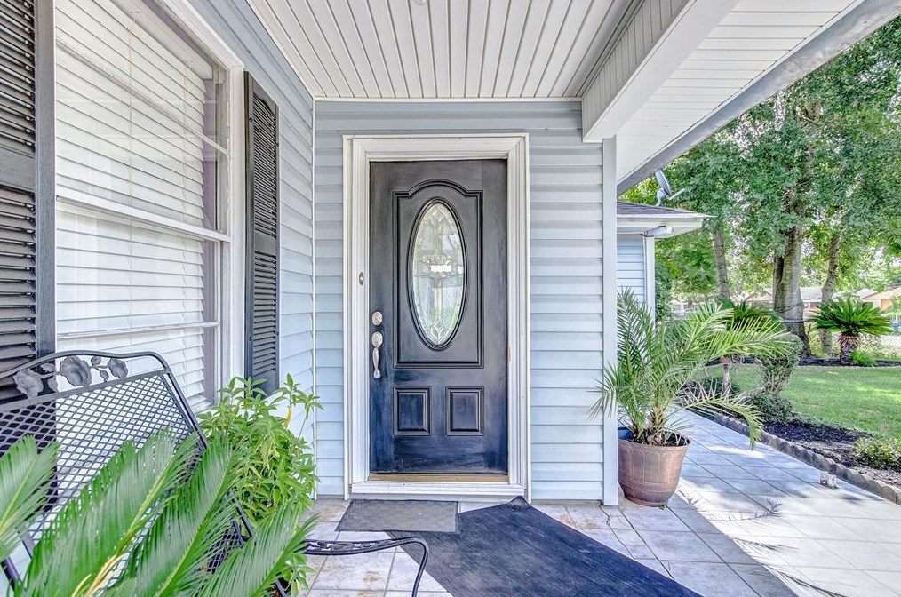 509 Robmore, Houston TX  77076-4329 exterior