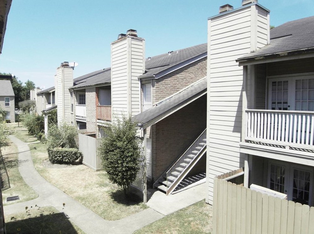10211 Sugar Branch Dr Apt 384, Houston, TX 77036
