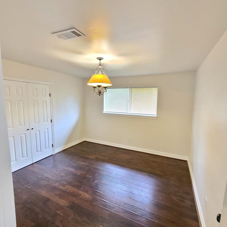 11214 Gloria Dr, Houston TX  77013-3330 exterior