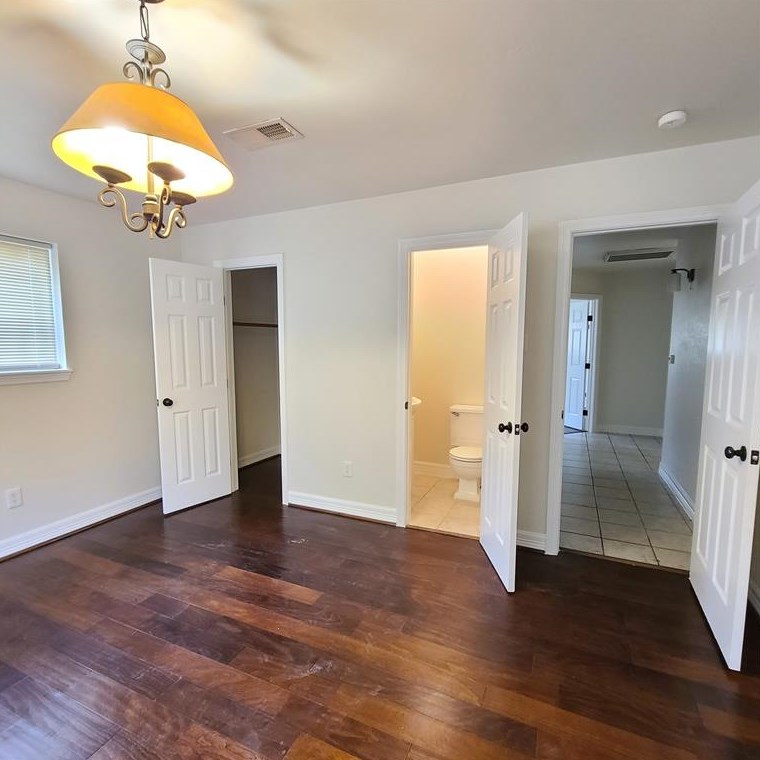 11214 Gloria Dr, Houston TX  77013-3330 exterior