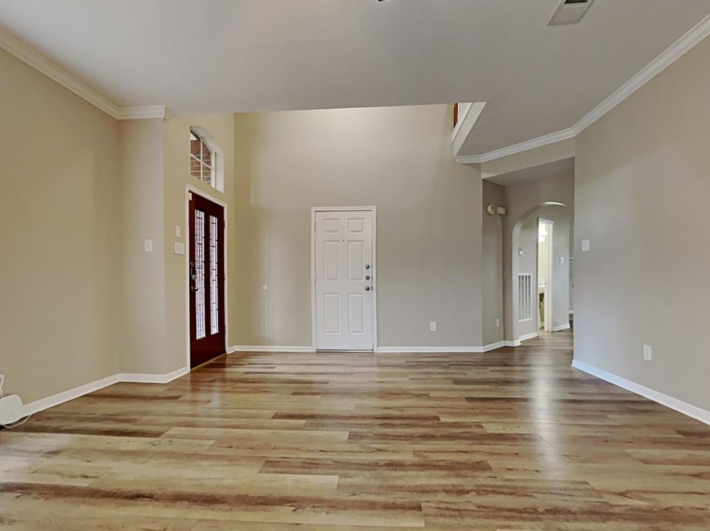 9518 Cane Creek Dr, Houston, TX 77070
