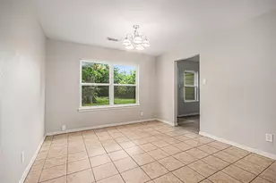 7538 Bywood St, Houston, TX 77028 - Photo 6