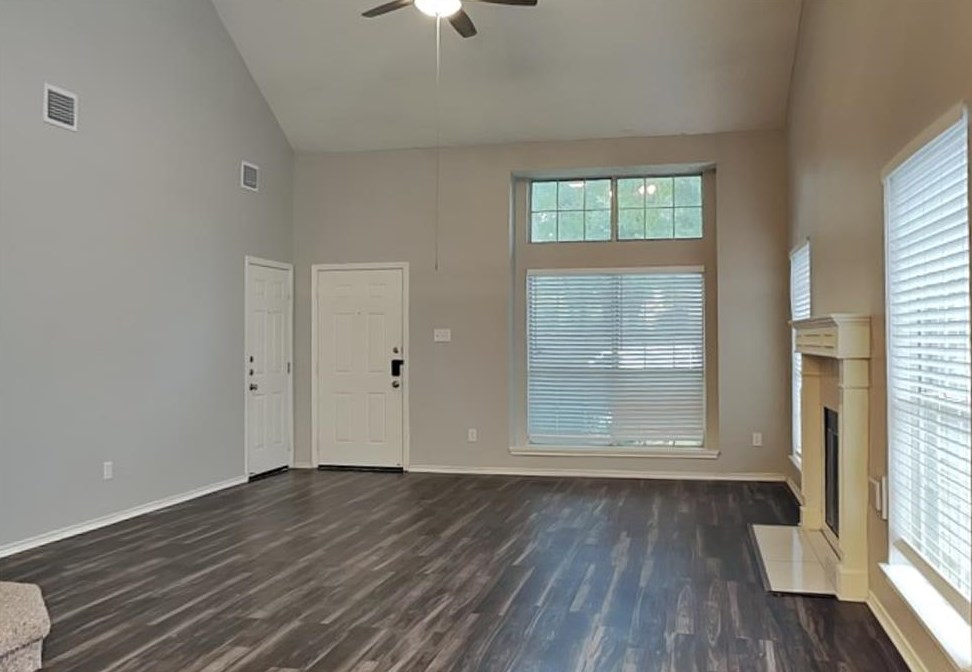 12415 Carlton Oaks St, Tomball, TX 77377