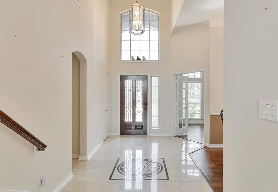 11811 Newport Shore Dr, Houston, TX 77065-3992