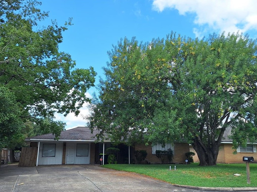 407 Present St, Missouri City, TX 77489