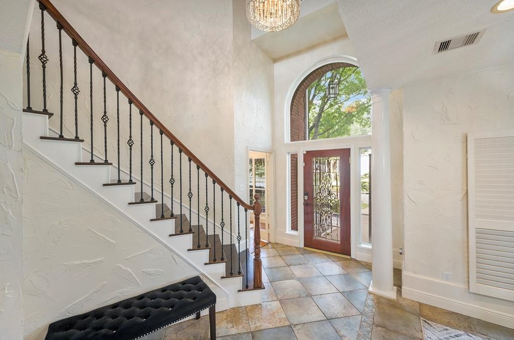 14311 Islandwoods Dr, Houston, TX 77095