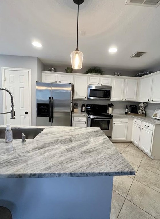 174 Walden Elms Cir, Spring TX  77382-4206 exterior