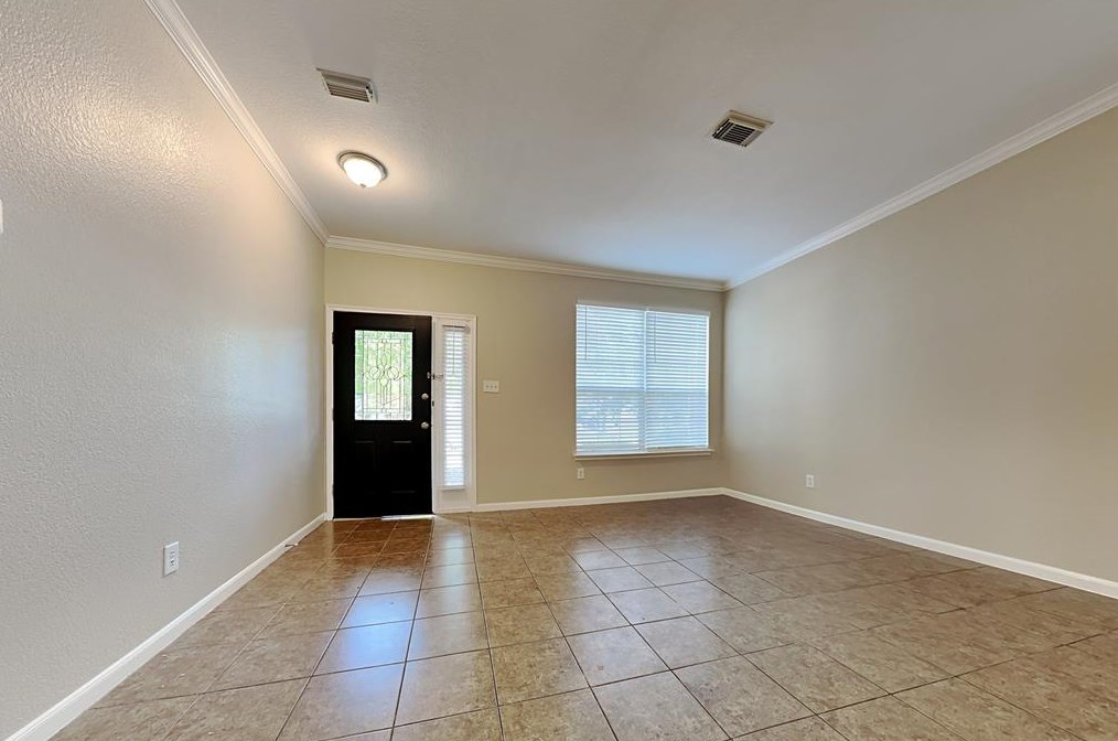 21415 Flower Valley Cir, Spring, TX 77379-2785