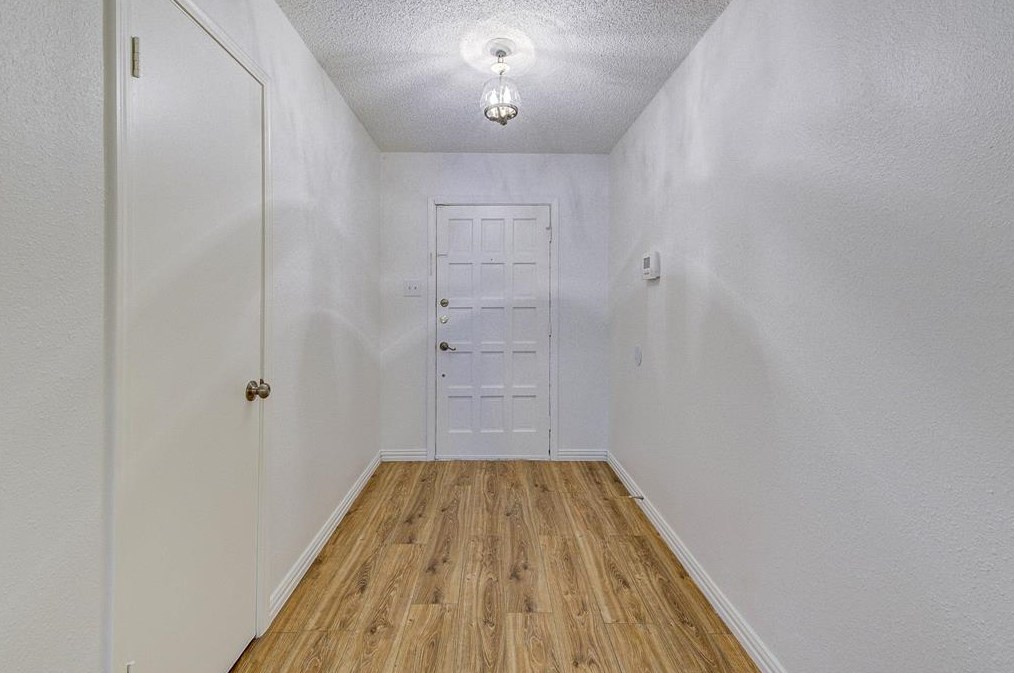 16315 Spinnaker Dr, Crosby TX  77532-5265 exterior