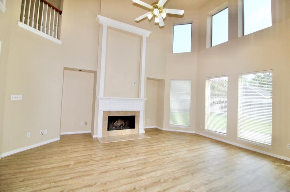 1423 Bellwood Lake Dr, Richmond, TX 77406