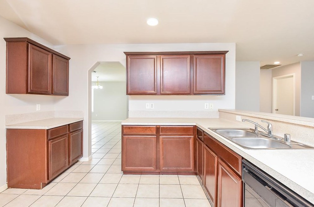 19215 Christine Crossing Dr, Richmond TX  exterior