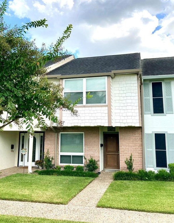 10392 Briar Forest Dr #33/4, Houston, TX 77042