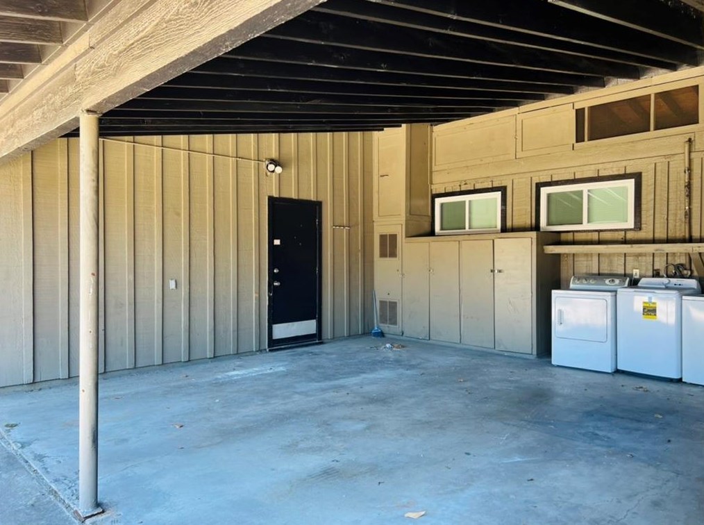 4731 Merwin St, Houston, TX 77027