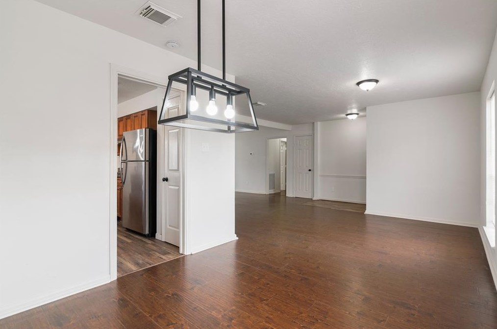 7506 Brushy Ct, Houston TX  77088-6712 exterior