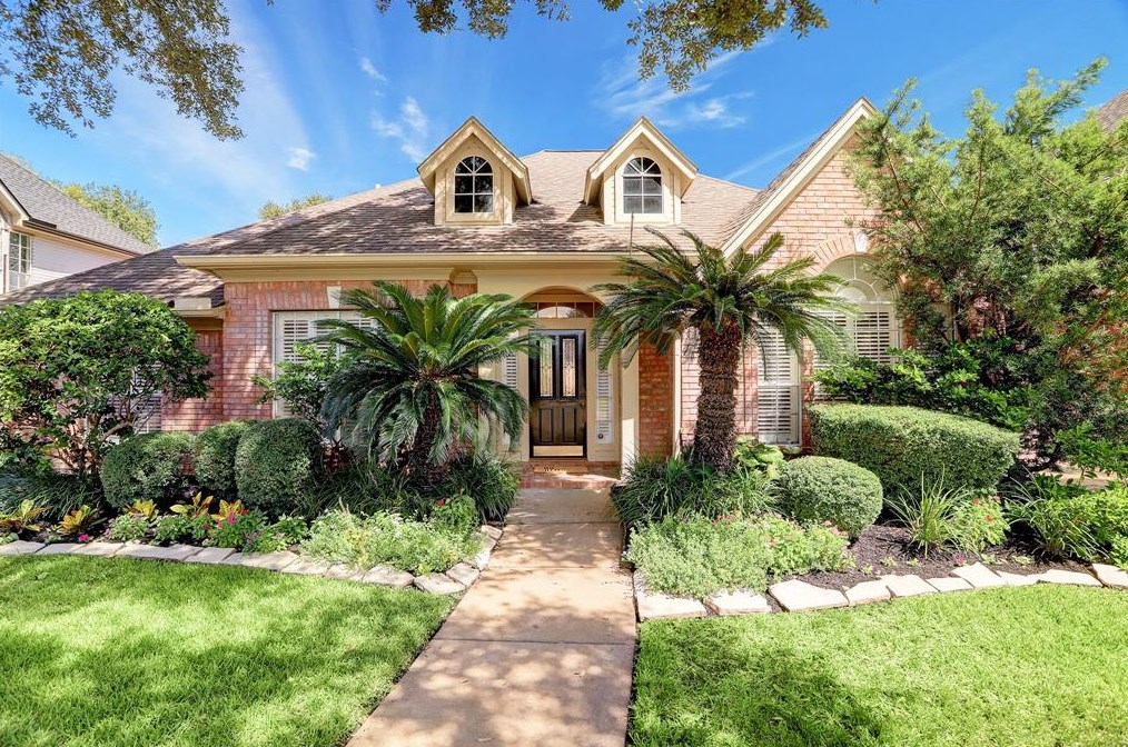 12826 Apple Forest Trl, Houston, TX 77065-3200