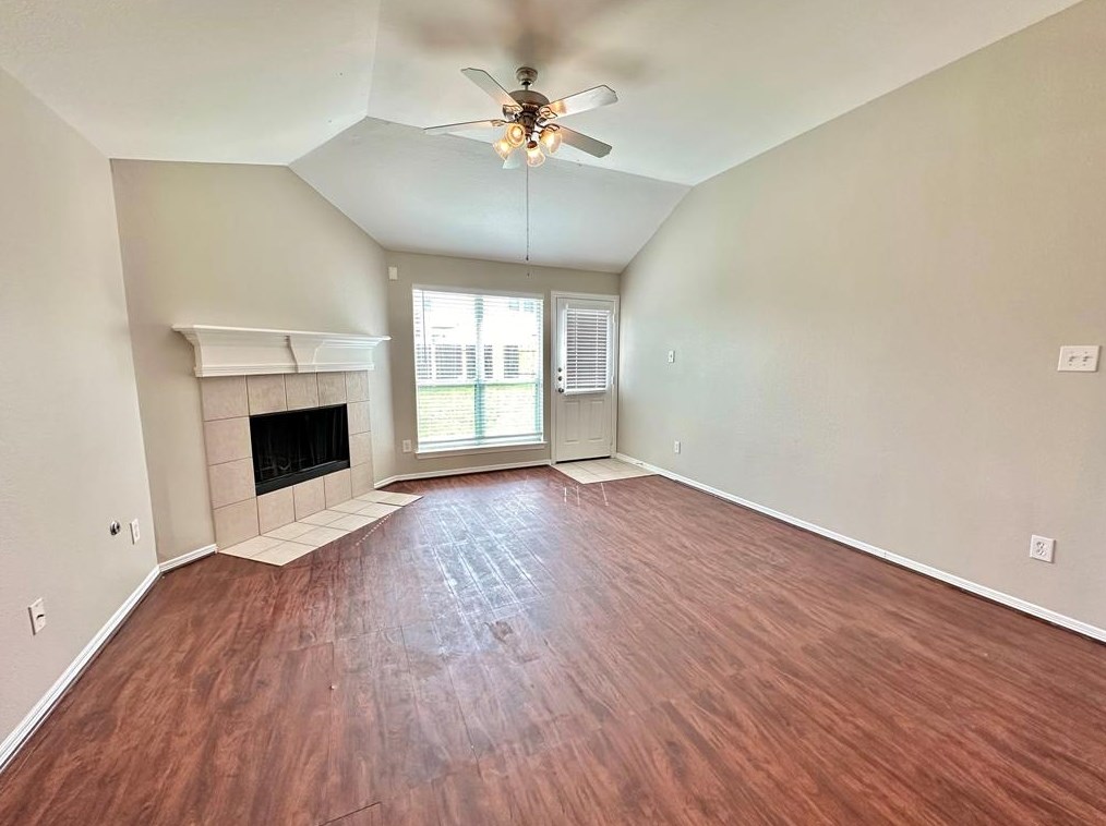 1052 Windy Grove Ln, Conroe TX  77301-2240 exterior