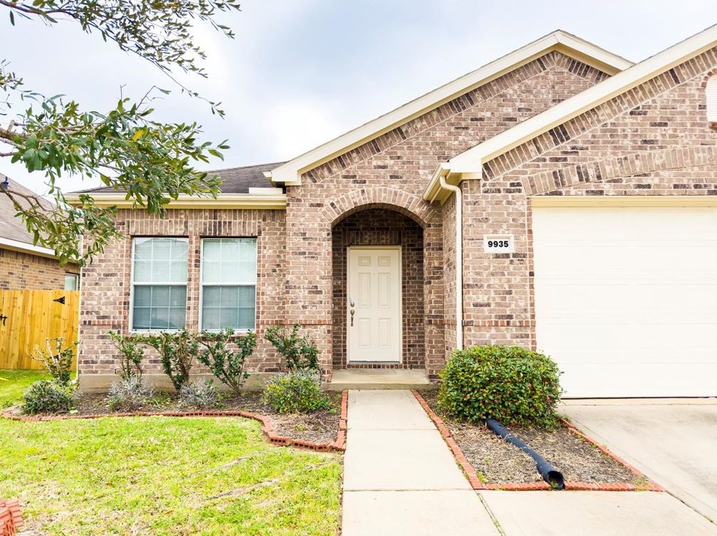 9935 Blissfull Valley Ln, Tomball, TX 77375