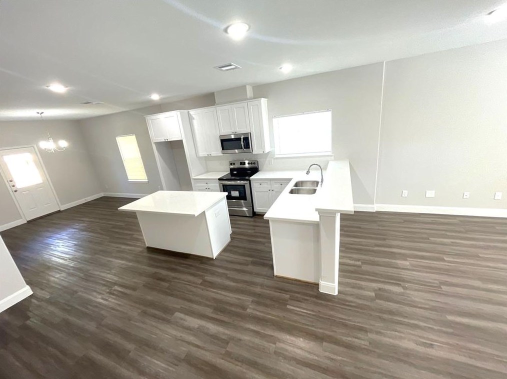 9327 Camay Dr #a, Houston, TX 77016