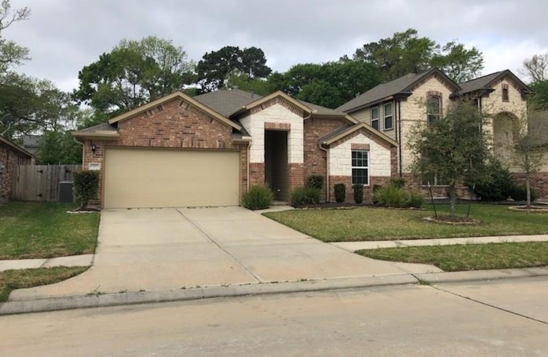 23707 Bernshausen Dr, Spring TX  77389-2060 exterior