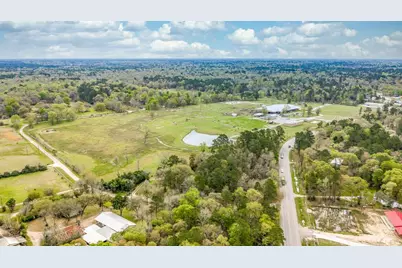 17601 Brown Rd Road, Conroe, TX 77306 - Photo 4