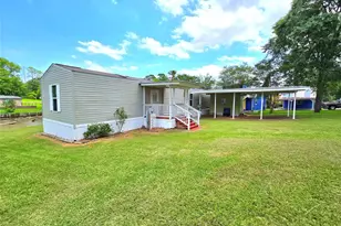 51 Bluewater Dr, Point Blank, TX 77364 - Photo 1