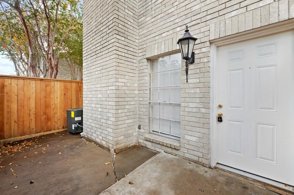 4001 Tanglewilde St Apt 1501, Houston, TX 77063
