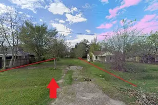 4201 Majestic St, Houston, TX 77026 - Photo 1