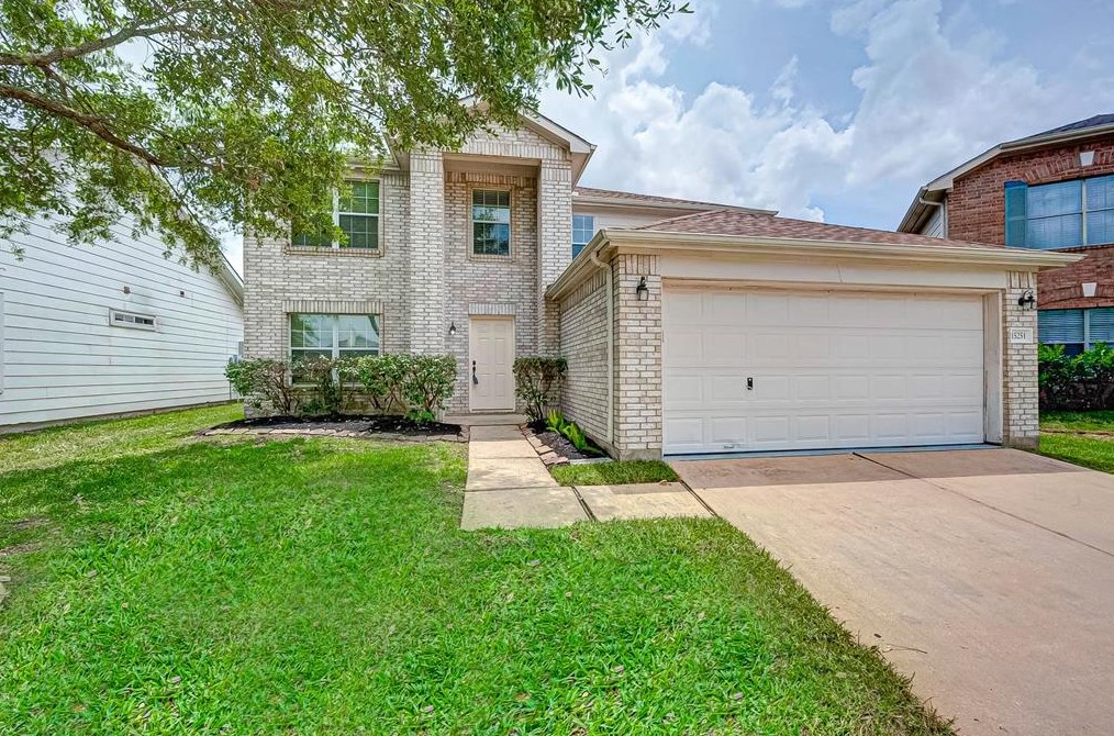 15251 Weeping Cedar Ln, Houston, TX 77084