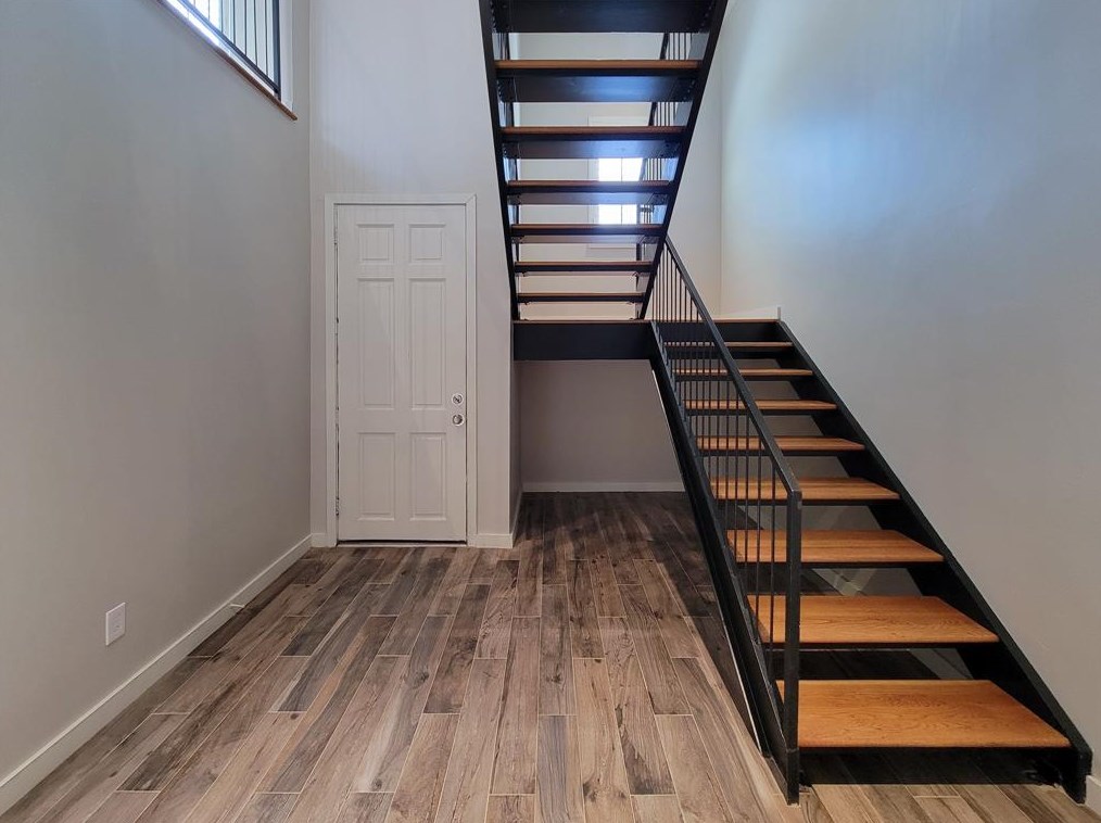 323 E 20th St, Houston, TX 77008