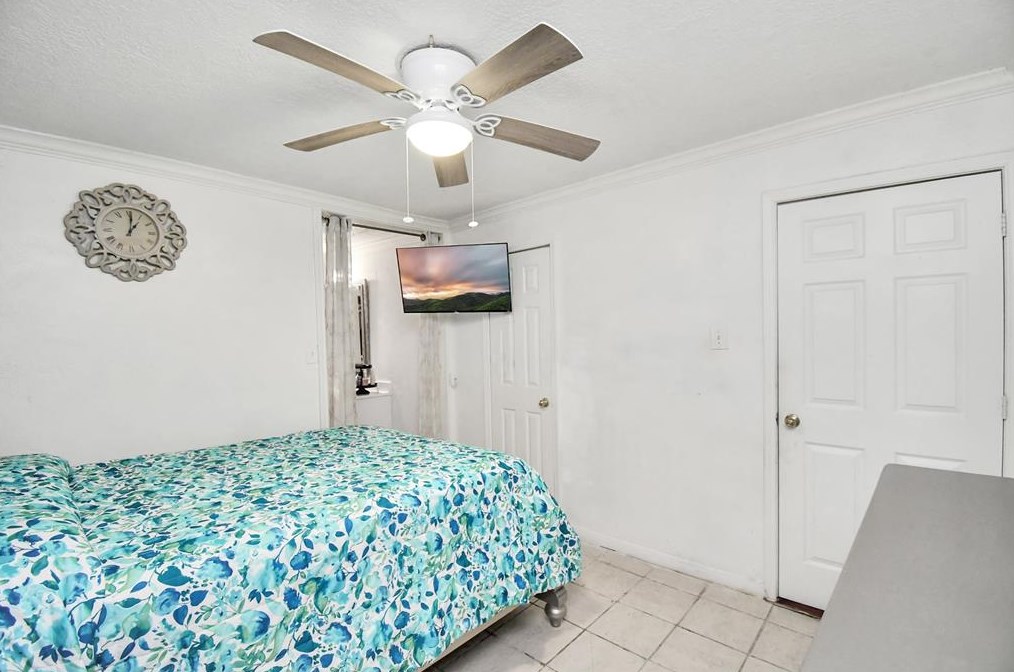 2306 Garvey Dr, Pasadena TX 77506-2906 exterior