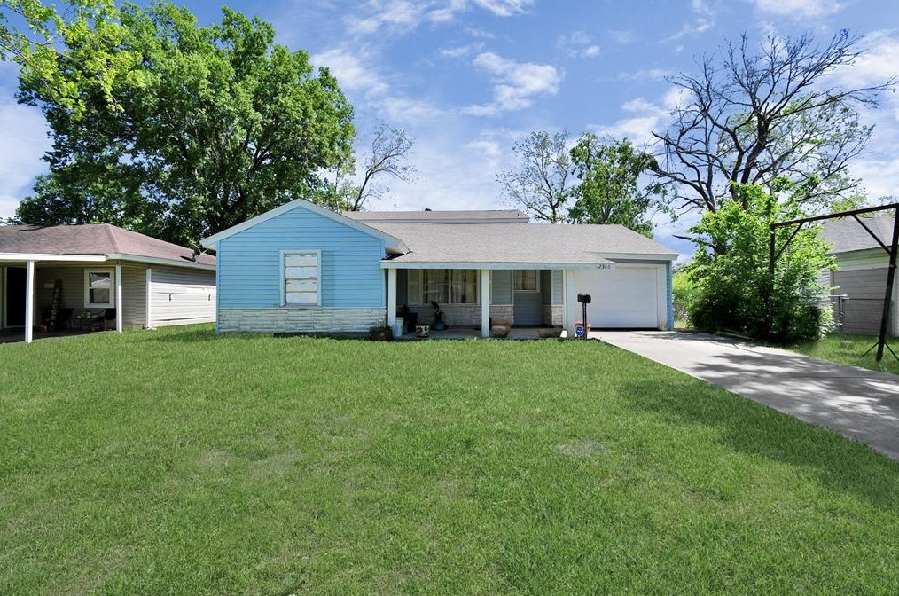 2306 Garvey Dr, Pasadena, TX 77506-2906