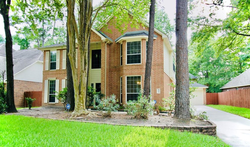 111 Dreamweaver Cir, Spring TX  77380-4219 exterior