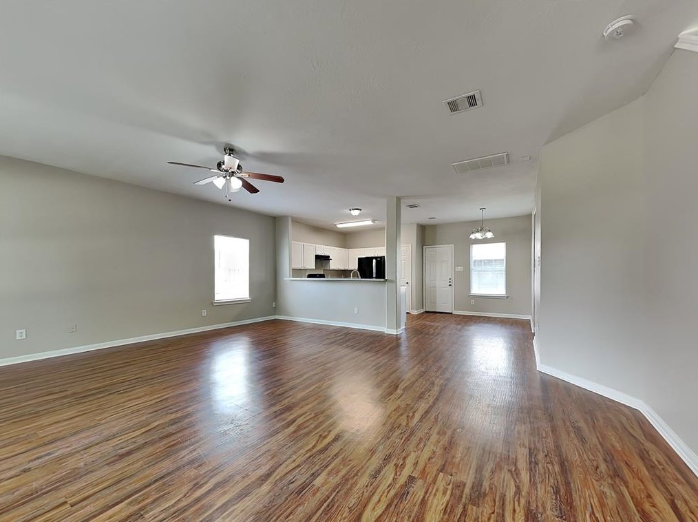 11327 Carla St, Houston, TX 77076-1831