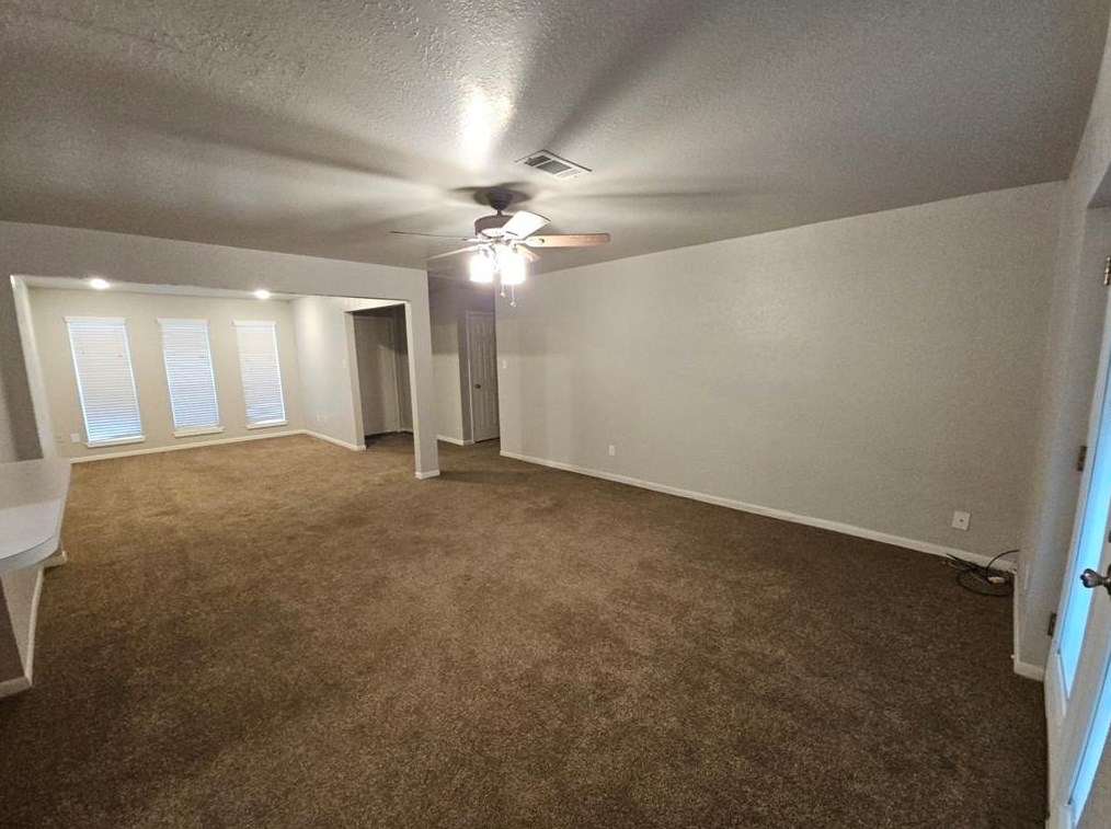 1411 Mossycup Ln, Livingston, TX 77351