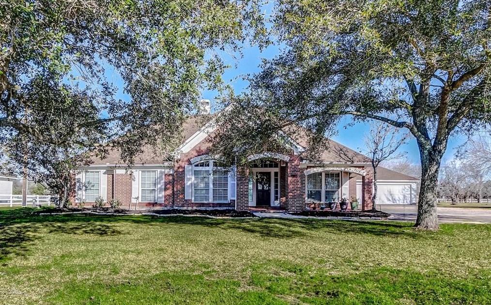 6319 Waterwalk Ct, Richmond, TX 77469-7353