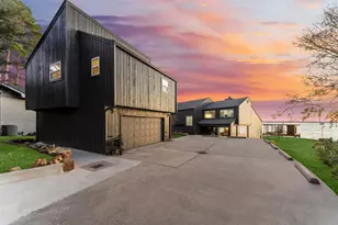 213 Shady Dr, Onalaska, TX 77360 - Photo 2