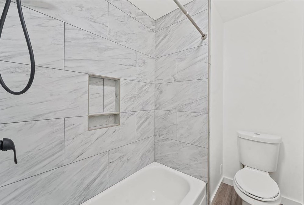 19818 Burle Oak Dr, Humble TX 77346-1217 exterior