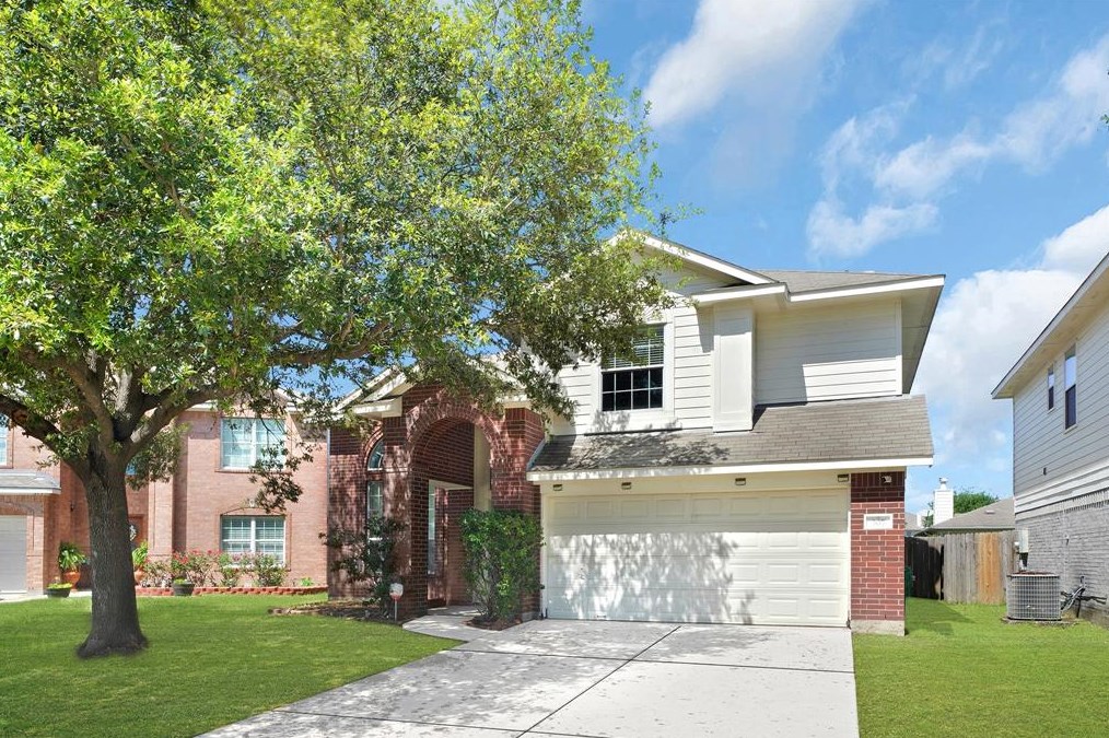 307 Gateship Dr, Houston, TX 77073