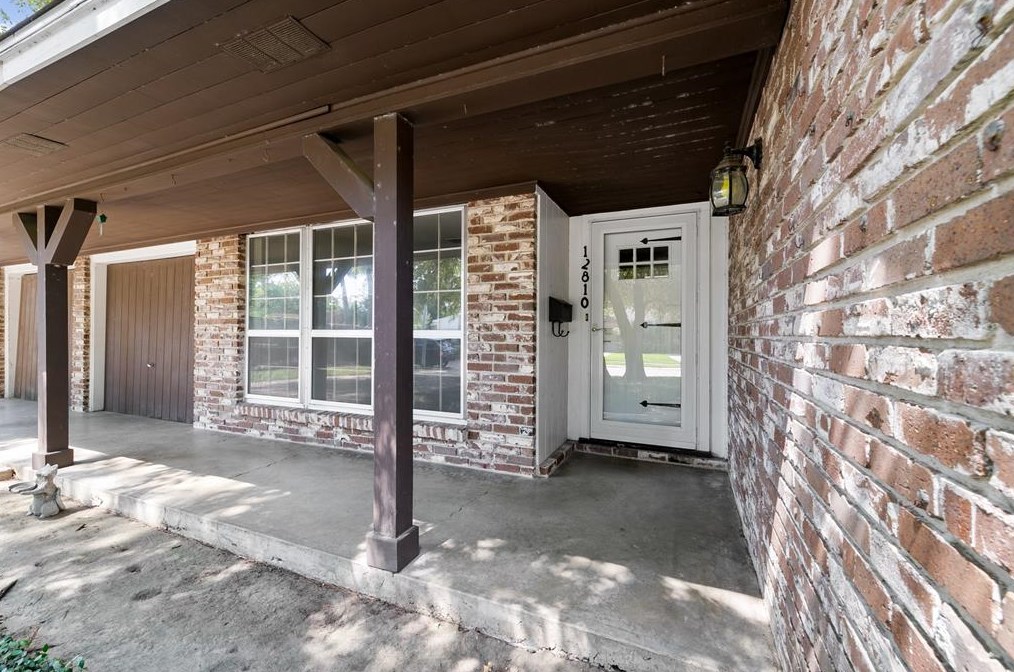 12810 Hansel Ln, Houston, TX 77024-4719