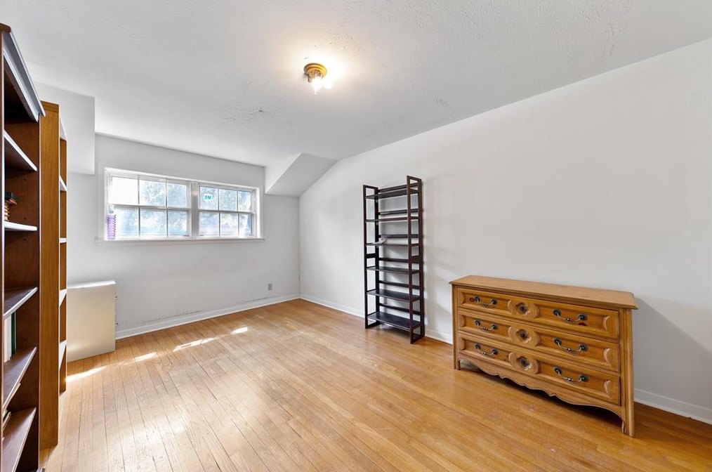 12810 Hansel Ln, Houston TX 77024-4718 exterior