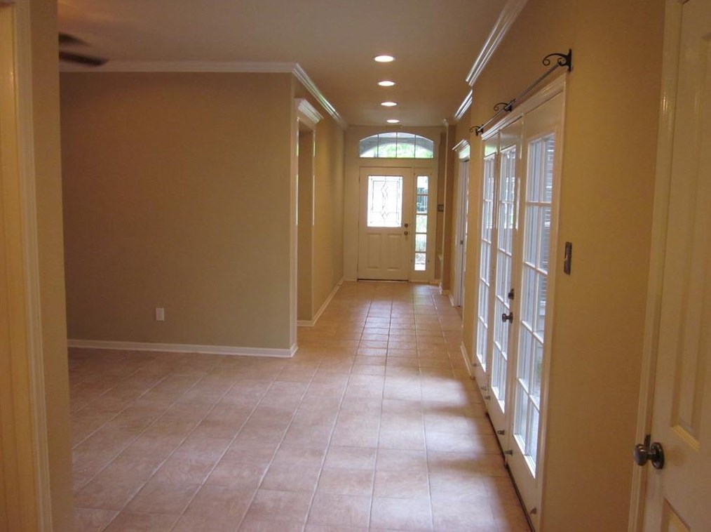 15 Altwood Cir, Spring TX  77382-2603 exterior