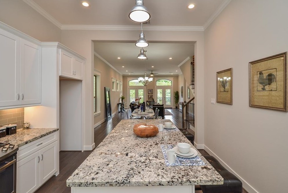 1607 15 St, Houston TX  77008-3423 exterior