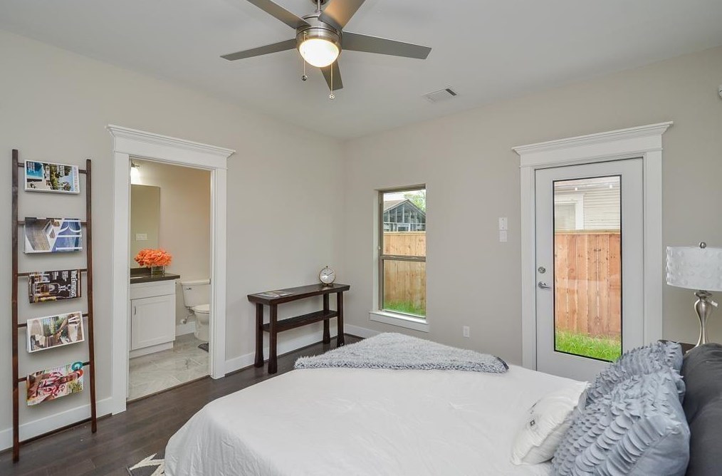 1607 15 St, Houston TX  77008-3423 exterior