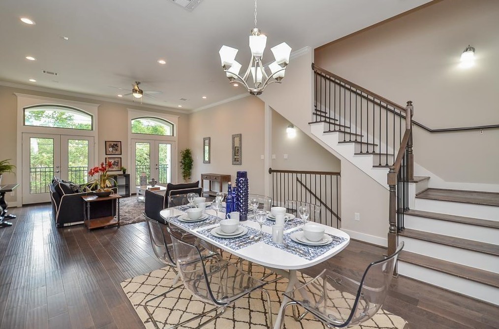 1607 15 St, Houston TX  77008-3423 exterior