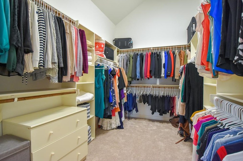 5531 Pine St, Houston TX  77081-7334 exterior