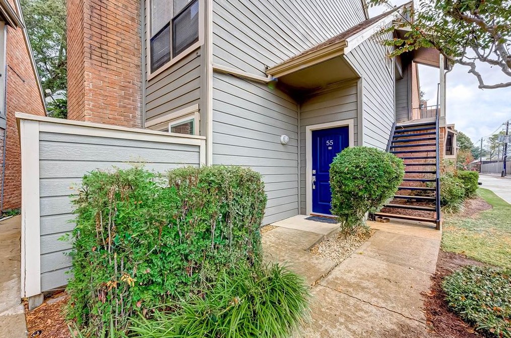 6601 Sands Point Dr #55, Houston, TX 77074
