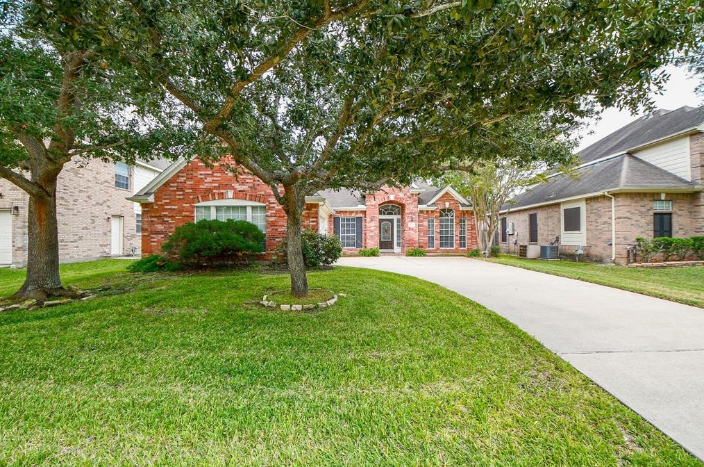 23726 Hackberry Dr, Katy, TX 77494-2820