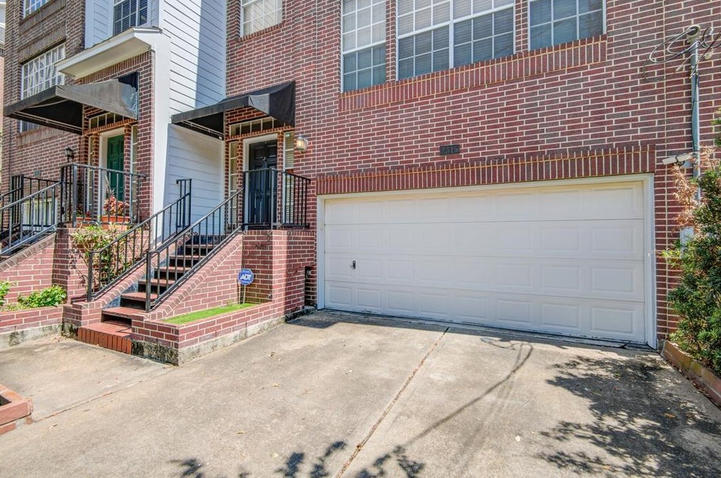 2315 Welch St, Houston, TX 77019