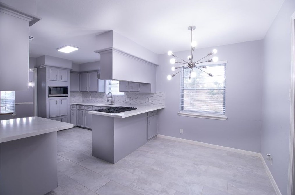12438 Stafford Spg Dr, Houston TX  exterior